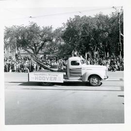 Winnipeg's 75th Anniversary parade - Hoover Company float