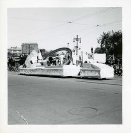 Winnipeg's 75th Anniversary parade - float with giant ring