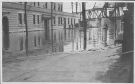Foot of Water Street, C.N.R. Bridge - the Flood