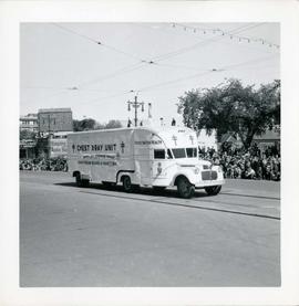 Winnipeg's 75th Anniversary parade - Sanitorium Board of Manitoba, Chest X-ray Unit