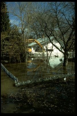 1997 flood - Holly Avenue at South Drive