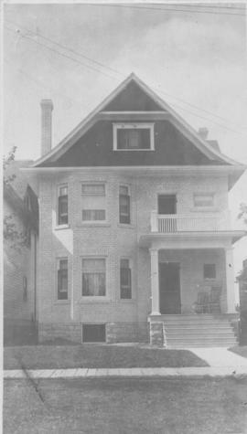 Exterior of home, 146 Spence Street